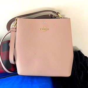 Coach bucket bag